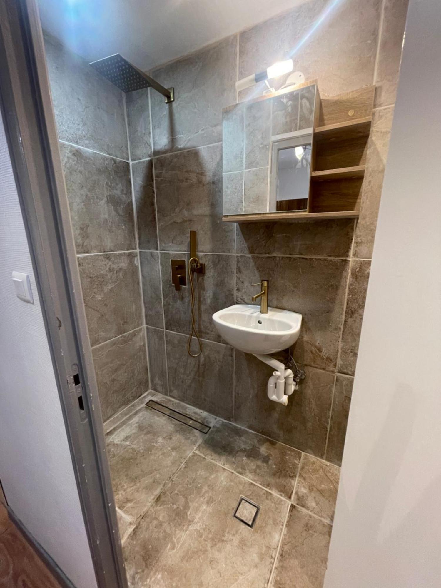 Strasbourg Petit Cocon Emplacement Ideal Centre Ville, Place De Pierre Rdc 25M2 Exterior photo